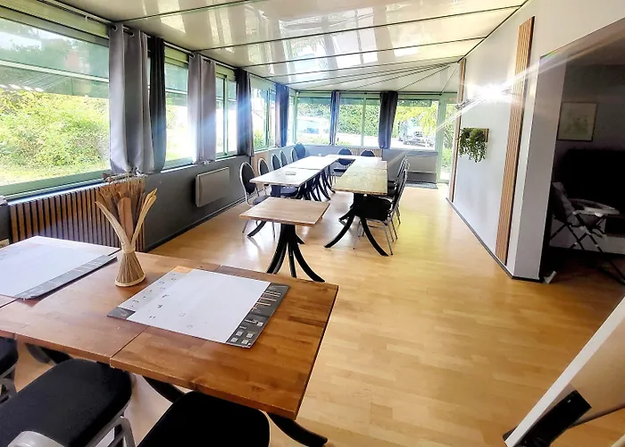 Brit Hotel Essentiel Limoges Nord Calme, Parking Gratuit, Acces Rapide A20